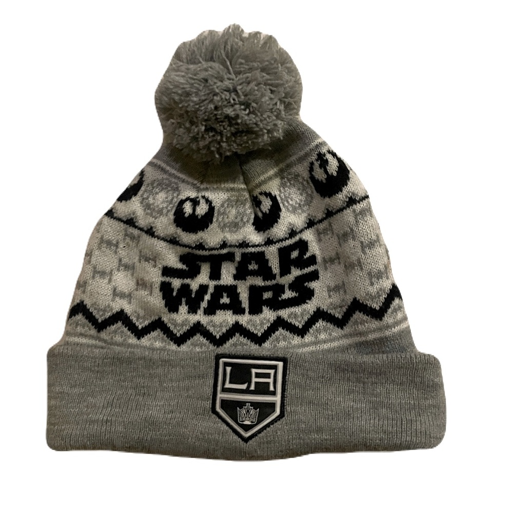 Star Wars Los Angeles LA Kings Hockey Mammoth Mtn Knitted Beanie Pom Pom…